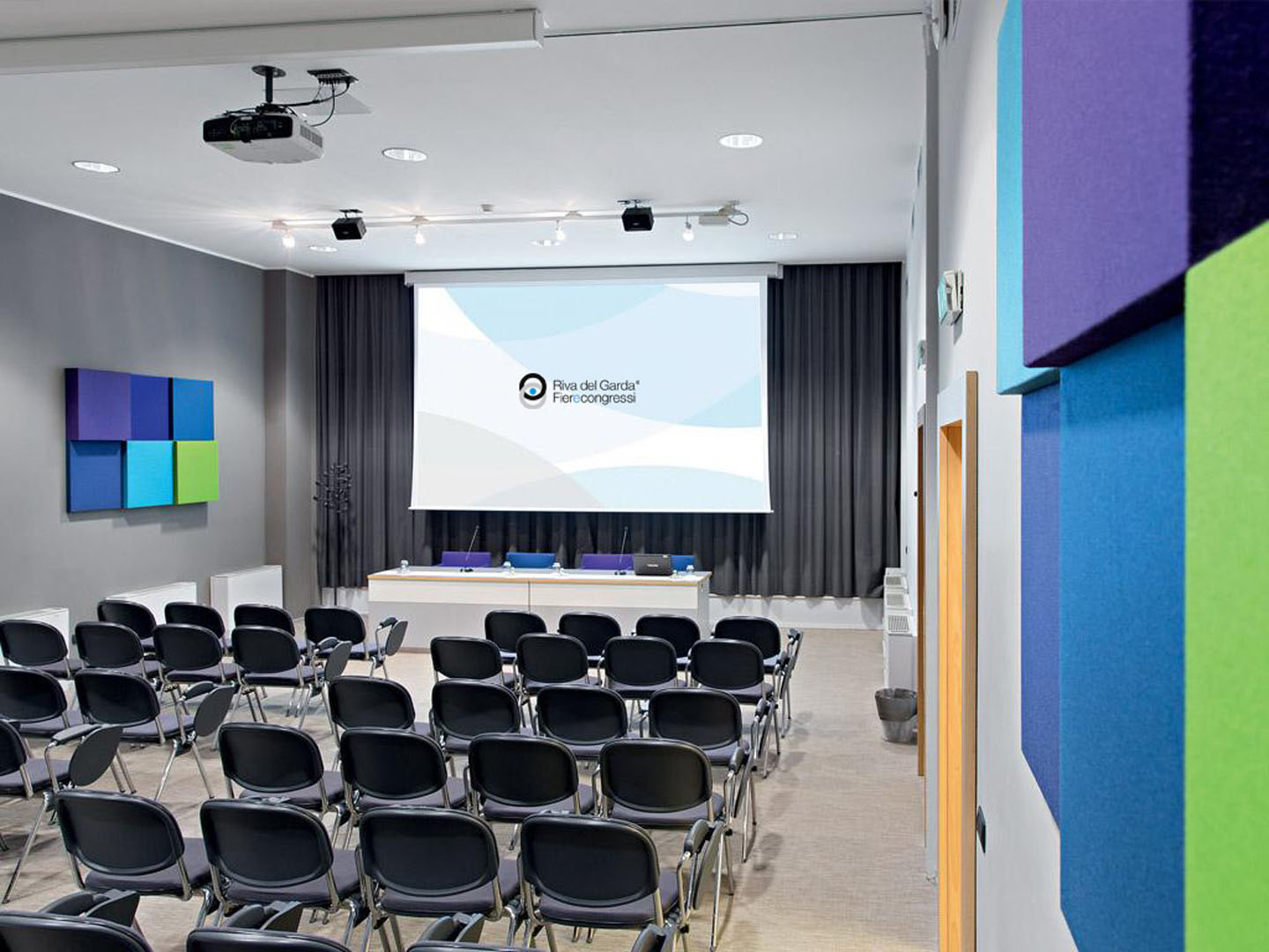 SALA_RIVA-1 SALA_RIVA-1